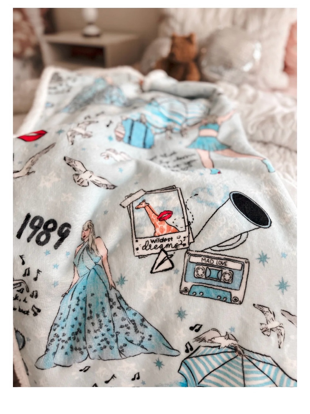 NEW Taylor Swift Inspired Fleece Blanket